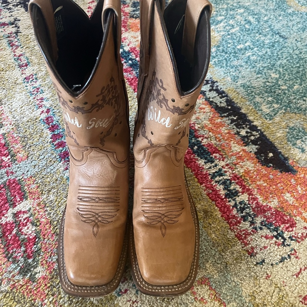 Women’s square toe Laredo boot - Wild Soul